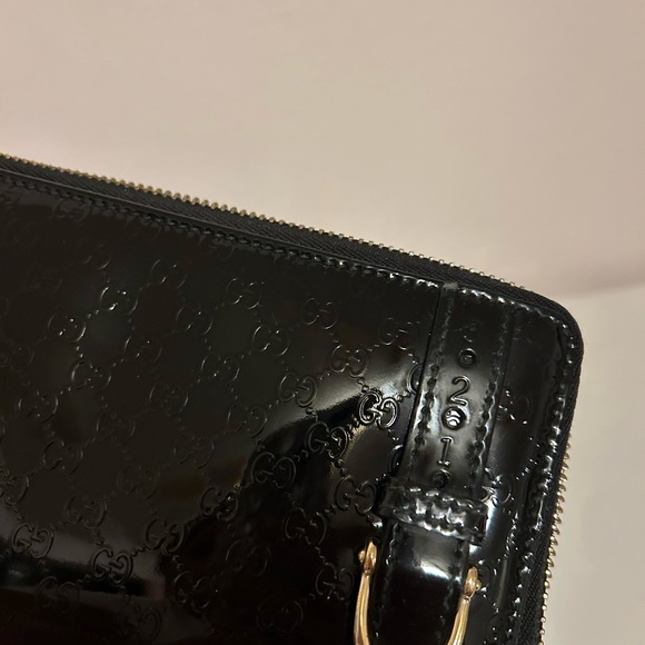 Microssima Gucci Black Patent Leather Wallet - Picture 12 of 12